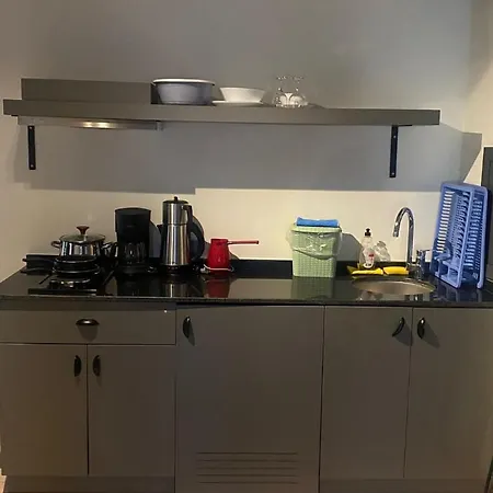 Lovely Flat With Balcony Near Hadrian's Gate Antalya